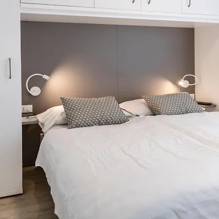 מלון דירות Roma