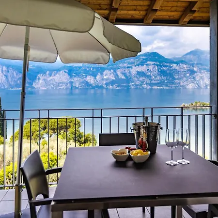 Apart-hotel Roma 3*