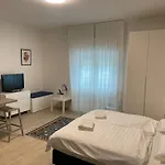 Roma Ξενοδοχείο με διαμερίσματα